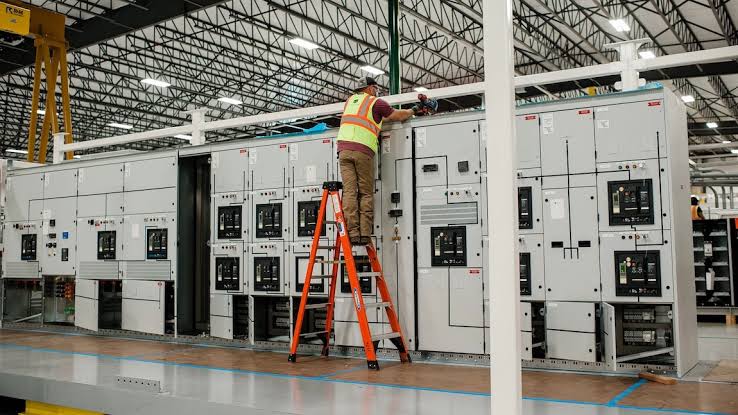 Electrical equipment assembly